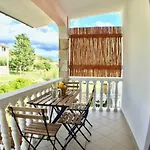 Sea View Nini Appartement