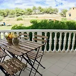 Sea View Nini Appartement *