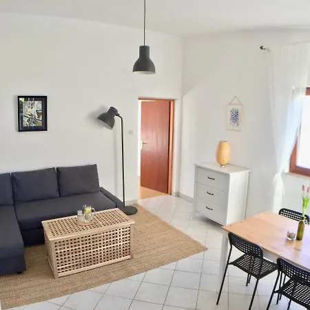아파트 Sea View Nini Vlašići