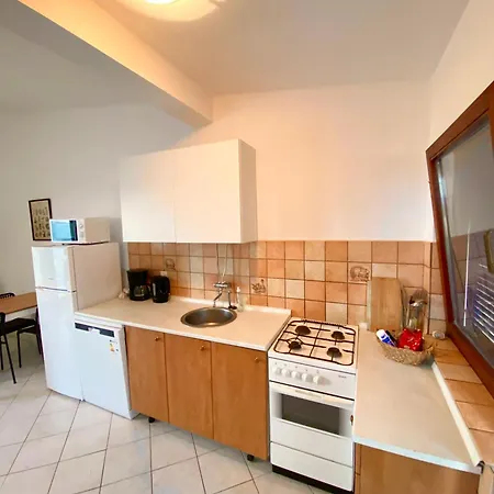 Apartman Sea View Nini *