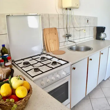 Sea View Nini Apartman