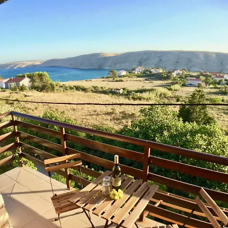 Sea View Nini