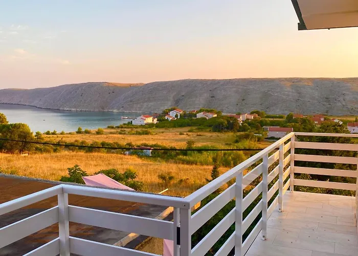 Sea View Nini *