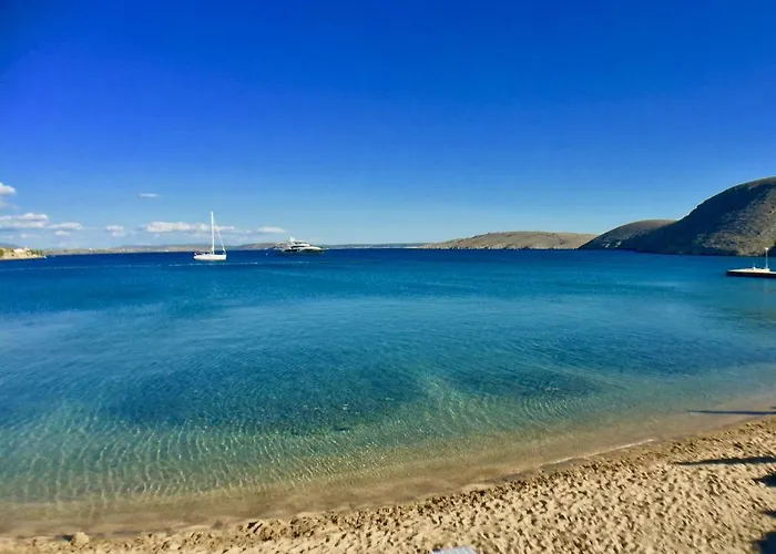 Sea View Nini